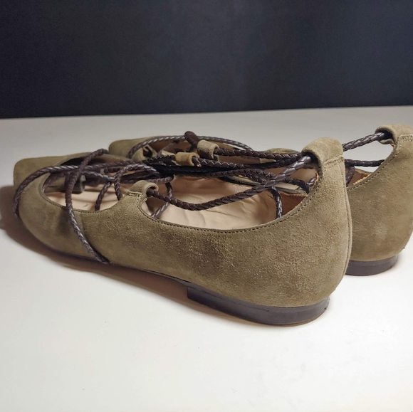 Massimo Dutti suede lace up flats - Picture 2 of 3